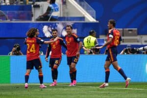Espanja ja Belgia ottavat yhteen – Luis De La Fuentelta kova ratkaisu