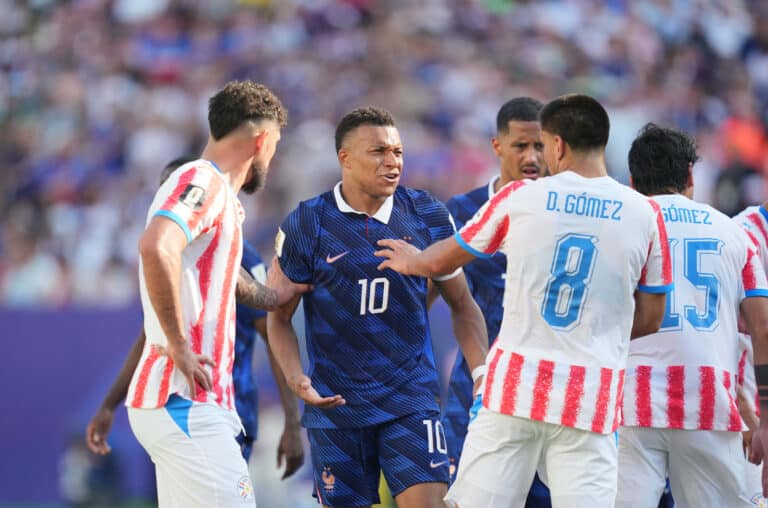 Kylian Mbappélta rajua tekstiä Paraguyan senaattorille – ”Olet halveksittava”