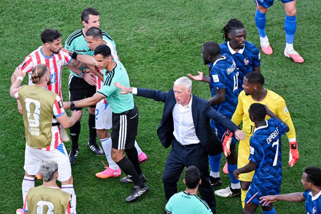Näin Ranskan Didier Deschamps kommentoi sikailuottelua Näin Ranskan Didier Deschamps kommentoi sikailuottelua