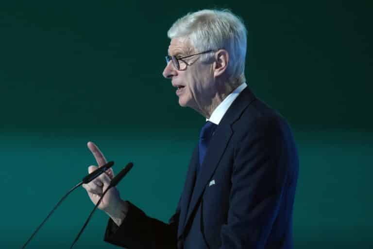 Fifa aikoo tarkastella kohuttua uudistusta – Arsene Wenger paljastaa syyn