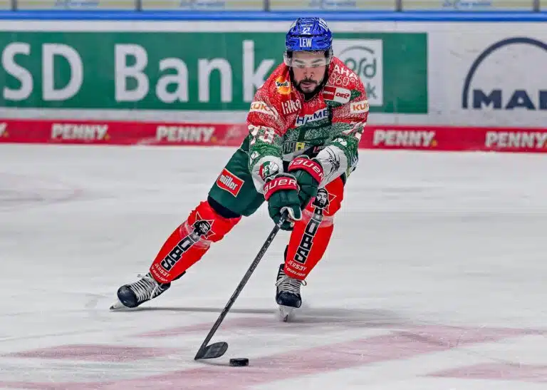 Tampereella kaksi kautta viettänyt Nick Baptiste vaihtaa jälleen maisemaa