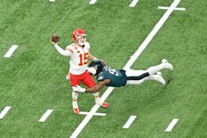 Philadelphia Eagles teki NFL-historiaa – supertähdelle jättimäinen tilipäivä