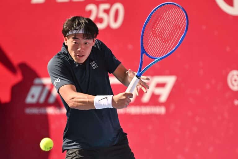 Jättiyllätys ATP-turnauksessa – maailmanlistan 108. kaatoi kärkipelaajan