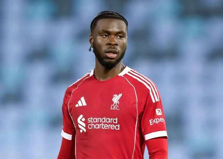 Liverpoolin puolustajalupaus Amara Nallo lainalle HJK:hon loppukaudeksi