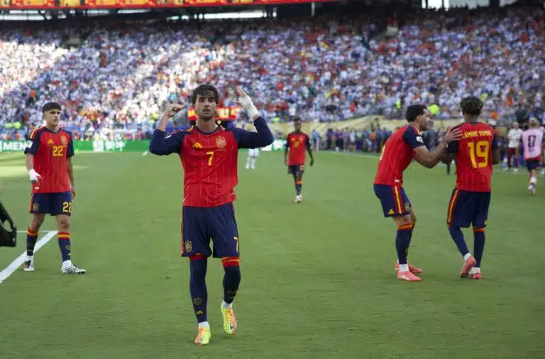 Ferran Torres jättää Barcelonan – MM-sankari siirtyy jättisummalla PSG:hen
