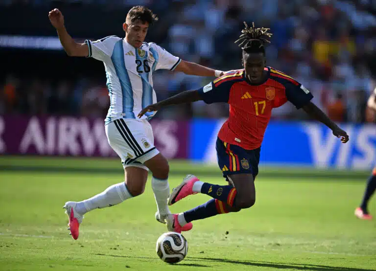 FIFA tutkii MM-finaalin tapahtumia – Espanjan päävalmentaja ei säästellyt sanojaan