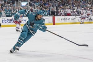NHL:n kovanyrkki ei vain suostu lopettamaan – nyt tähtäimessä on iso rajapyykki