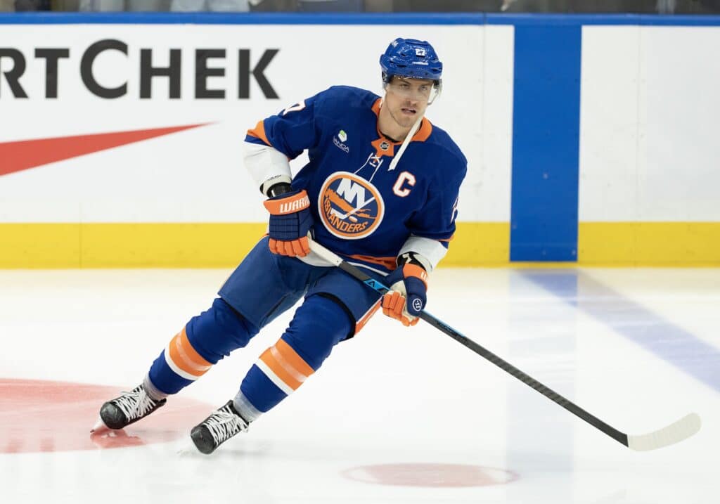 Tämä jättidiili oli NHL:n "hullun päivän" ylivoimaisesti suurin yllätys Tämä jättidiili oli NHL:n ”hullun päivän” ylivoimaisesti suurin yllätys