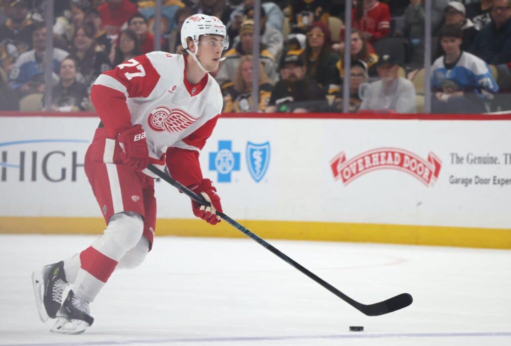NHL:ssä muhii uusi siirtopommi – Detroit varautui jo 12 miljoonalla dollarilla NHL:ssä muhii uusi siirtopommi – Detroit varautui jo 12 miljoonalla dollarilla