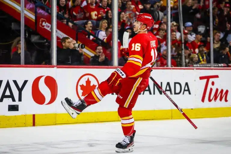 Calgary Flames valmis kuuntelemaan tarjouksia tähtipelaajastaan – pelasi juuri uransa parhaan kauden
