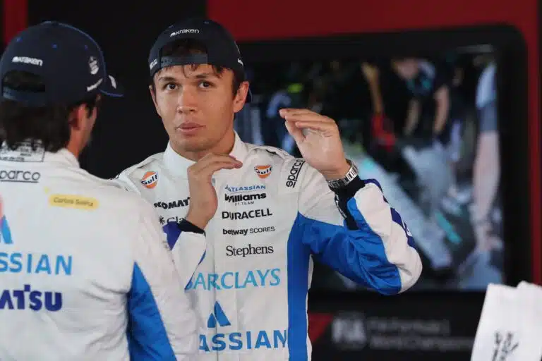 F1-sarjasta jysähti merkittävä uutinen – historiaa tehnyt kuljettaja sai uuden sopimuksen