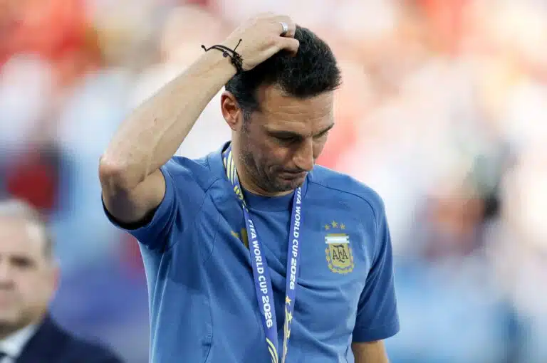 Lionel Scaloni murtui julkisesti – näin hän vastasi kysymykseen erostaan