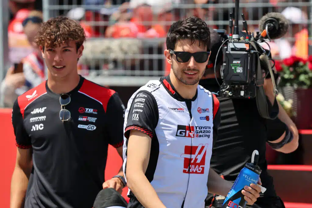 Suomalaisyritys jatkaa F1-tallin sponsorina Suomalaisyritys jatkaa F1-tallin sponsorina