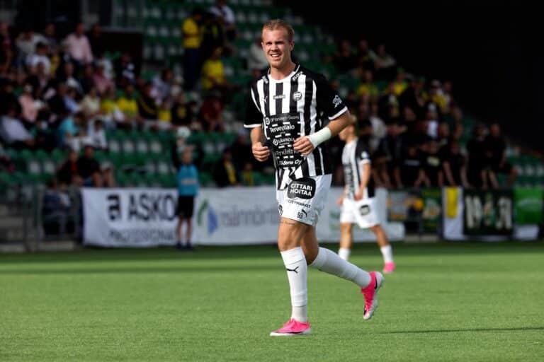 Sarjanousija aiheutti KuPSille dramaattisen pettymyksen Veikkausliigassa