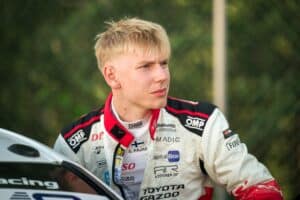 Rallilegendan kovat keinot nousivat taas esille – Kalle Rovanperä varoitti Sami Pajaria