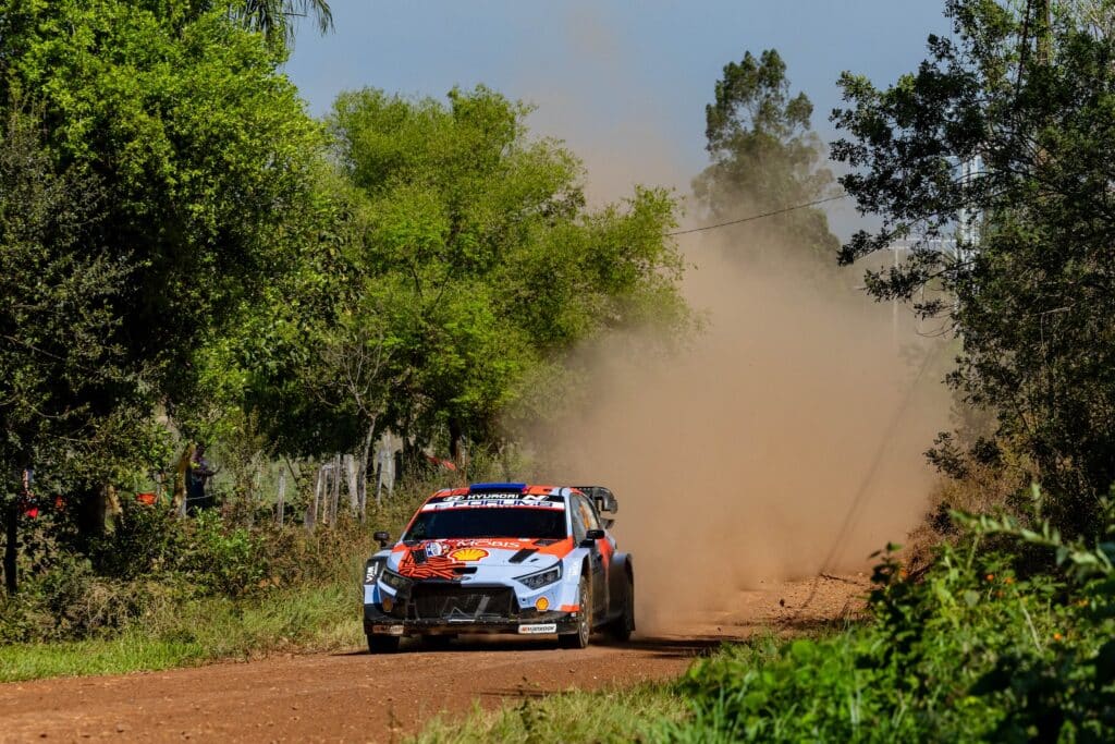 EK4: Paraguayn MM-rallissa jättiyllätys - tähän ei olisi kukaan uskonut EK4: Paraguayn MM-rallissa jättiyllätys – tähän ei olisi kukaan uskonut