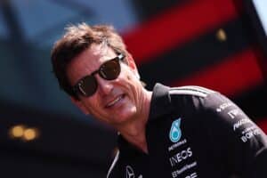 Toto Wolff teki suuren paljastuksen – Lewis Hamilton ratkaisu sai F1-legendan raivostumaan