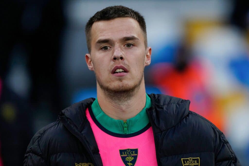 HJK vai Gnistan? Italiasta kantautui kutkuttava suomalaishuhu HJK vai Gnistan? Italiasta kantautui kutkuttava suomalaishuhu