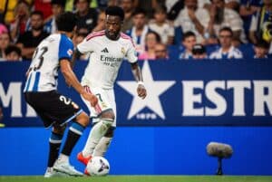 Jose Mourinho jyrähti Vinicius Juniorin kohtelusta – ”´Hän ei ole pyhimys, mutta se on liikaa”
