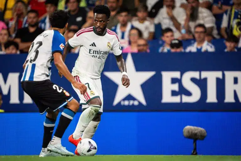 Jose Mourinho jyrähti Vinicius Juniorin kohtelusta – ”´Hän ei ole pyhimys, mutta se on liikaa”