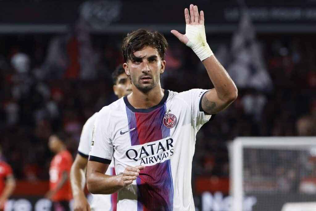 Ferran Torres pelasti PSG:n – Luis Enrique antoi vain yhden ohjeen Ferran Torres pelasti PSG:n – Luis Enrique antoi vain yhden ohjeen