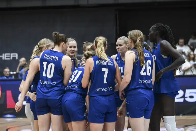 Suomi otti ison voiton Tukholmassa – tähän peli ratkesi