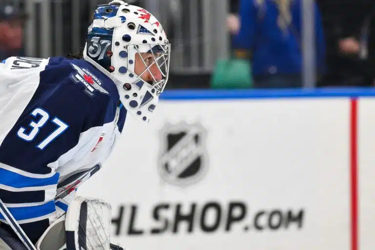 NHL-supertähti pyysi siirtoa – yksi tuttu tähti voisi houkutella hänet nyt Kekäläisen Buffaloon