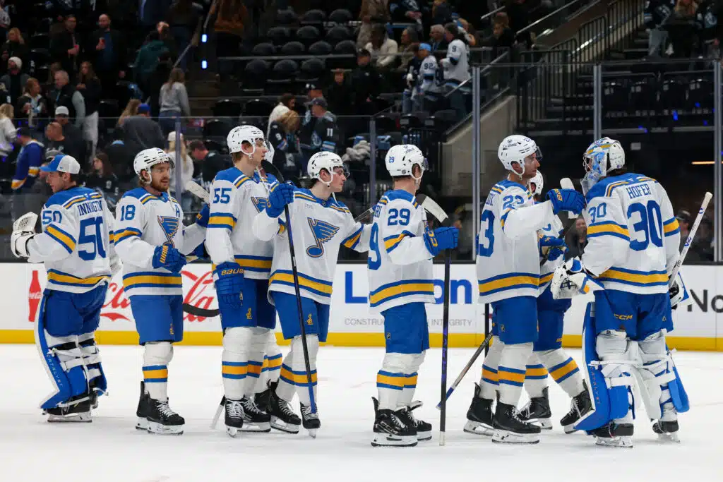 NHL-lupauksesta kuultiin synkkiä uutisia - jää sivuun joukkueen toiminnasta St. Louis Blues