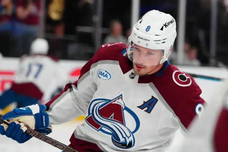 NHL-historia meni uusiksi – iso vaikutus kahteen supertähteen