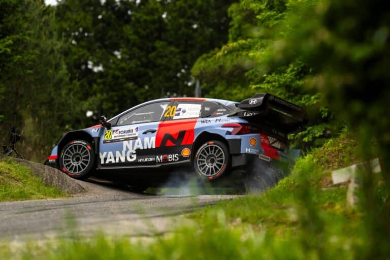 Paraguayn MM-rallissa jysähti heti jättipaukku