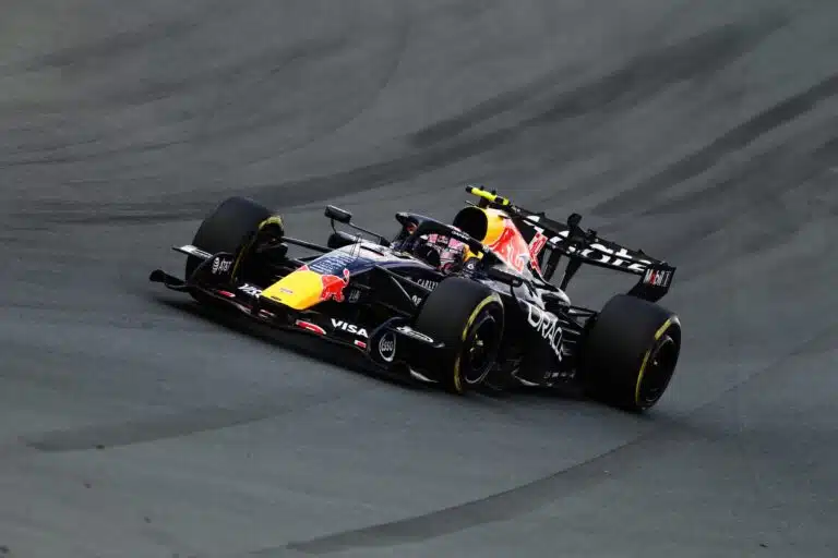 F1-kuljettajalta suora tunnustus tulevaisuudestaan – kolme kuljettajaa taistelee kahdesta paikasta