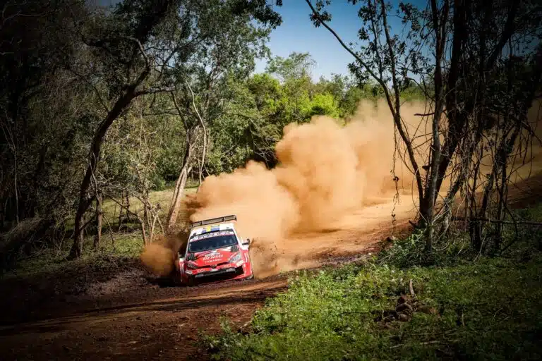 Toyotan Oliver Solberg Paraguayn MM-rallissa 2026