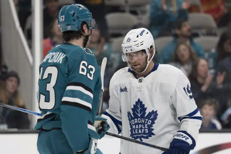 Lähes 900 NHL-ottelun konkari ja maailmanmestari palaa Eurooppaan