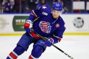 HIFK kaappasi NHL-kokemusta omaavan sentterin – ”Kauden päätavoitteeni on voittaa mestaruus” HIFK kaappasi NHL-kokemusta omaavan sentterin – ”Kauden päätavoitteeni on voittaa mestaruus”