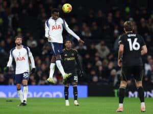 Tottenhamin kapinallinen siirtyy italialaisjättiläiseen