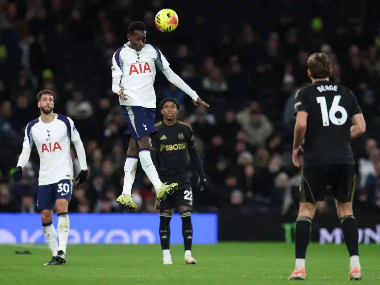 Tottenhamin kapinallinen siirtyy italialaisjättiläiseen