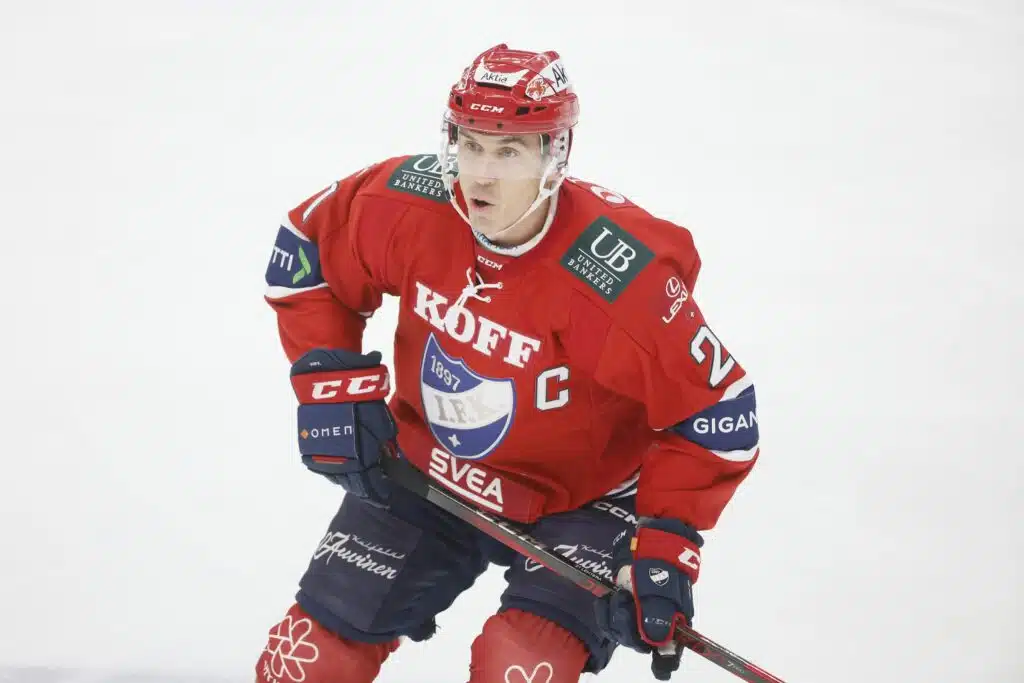 Tony Salmelainen huomasi Jori Lehterässä selvän muutoksen – ”Nyt se moottori ei enää riittänyt” Jori Lehterä, HIFK