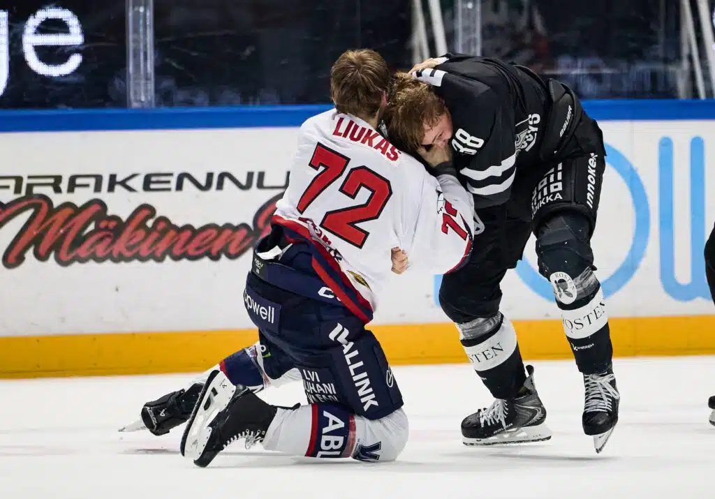 HIFK:n ottelussa tapeltiin - nyt reagoi SM-liigan kurinpito HIFK:n ottelussa tapeltiin – nyt reagoi SM-liigan kurinpito