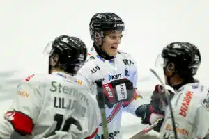 Jokereilla jo löysät housussa - vastustaja todella hurjassa tikissä Harri Pesonen