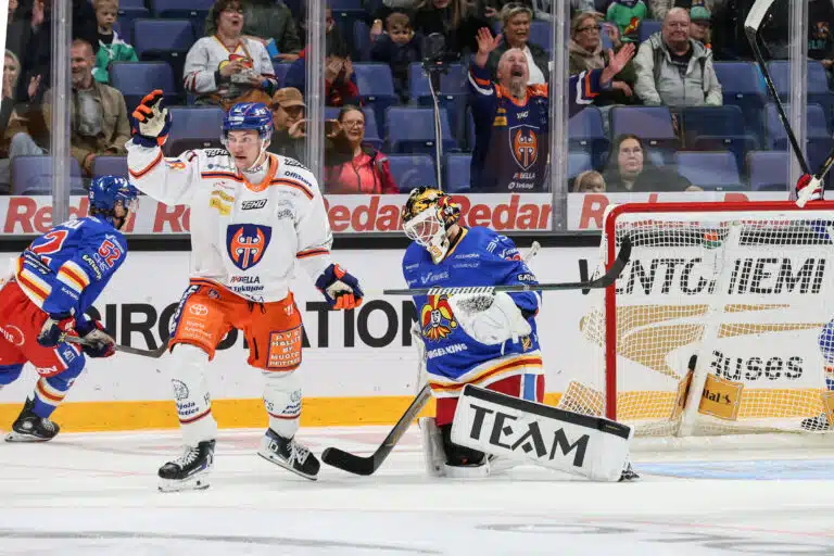 Jokerit -Tappara Tomi Karhunen