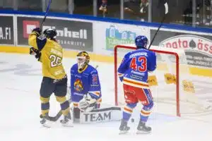 Jokereita nöyryytettiin pahemman kerran - Tomek Valtosen potkut sinetöity? Kiekko-Espoo murjoi Jokerit SM-liigassa syyskuussa 2026