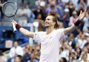 Yhdysvalloilta jäi mestari jälleen saamatta - pettynyt tennistähti kiitti jumalaa Saksan tennistähti Alexander Zverev valloitti US Openin