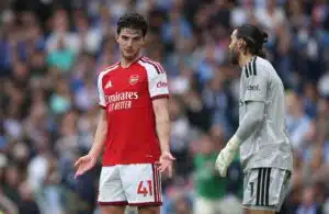 Arsenalin tähdellä pimeni - selvisi likaisesta tempusta kuin koira veräjästä Declan Rice