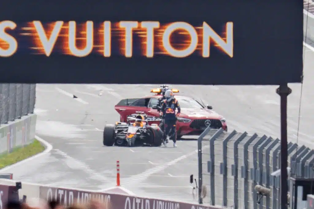 Max Verstappen rysäytti rajusti ulos - yksi asia pelästytti Helmut Markon pahanpäiväisesti Max Verstappen rysäytti rajusti ulos – yksi asia pelästytti Helmut Markon pahanpäiväisesti