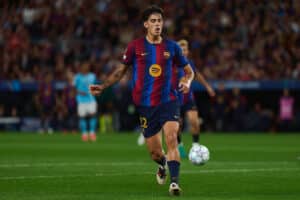 Vakava loukkaantuminen katkaisi debyyttikauden – nyt Barcelona palkitsee lupauksensa