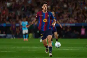 Vakava loukkaantuminen katkaisi debyyttikauden – nyt Barcelona palkitsee lupauksensa