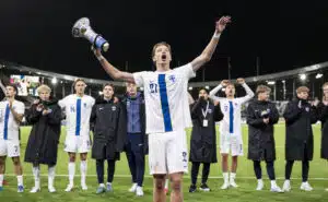 Pikkuhuuhkajien Espanja-kaato huomioitiin Englannissa asti - kommenttikenttä räjähti Ilari Kangasniemi