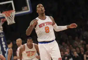 Kaksinkertainen NBA-mestari telkien taakse - syytettynä perheväkivallasta J.R. Smith
