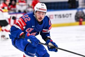 NHL-huippulupaus takoi jo 50 pistettä – nyt hänelle ehdotetaan paikkaa supertähden rinnalta