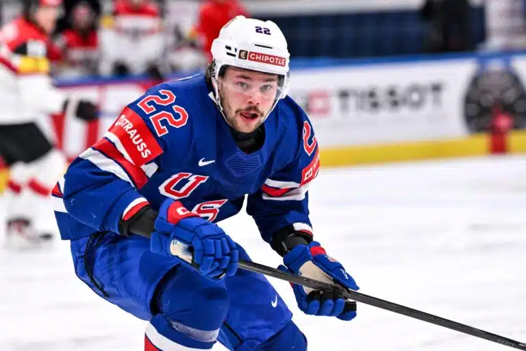 NHL-huippulupaus takoi jo 50 pistettä – nyt hänelle ehdotetaan paikkaa supertähden rinnalta